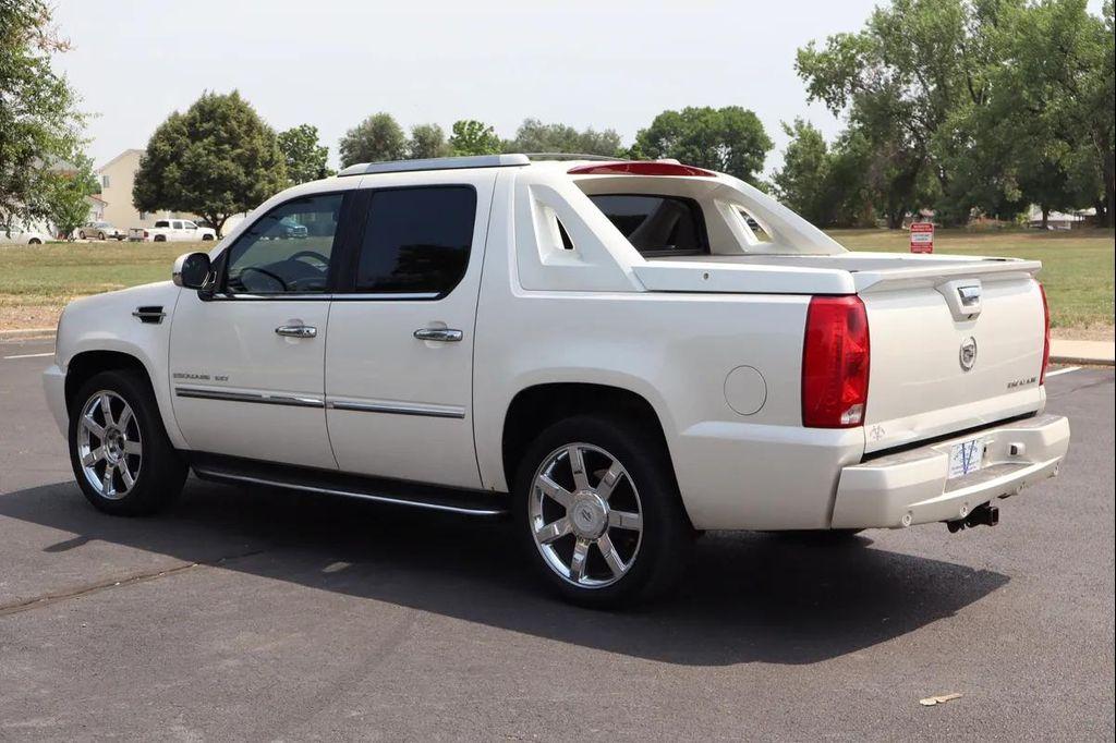 used 2012 Cadillac Escalade EXT car, priced at $14,999