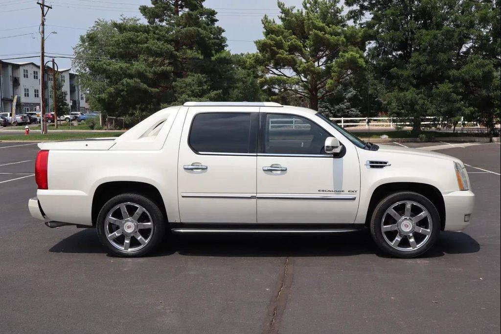used 2012 Cadillac Escalade EXT car, priced at $14,999
