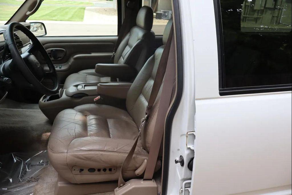 used 1999 Chevrolet Tahoe car, priced at $12,999