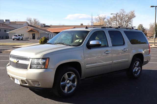 used 2014 Chevrolet Suburban car, priced at $11,999