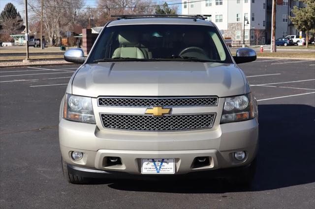 used 2014 Chevrolet Suburban car, priced at $11,999