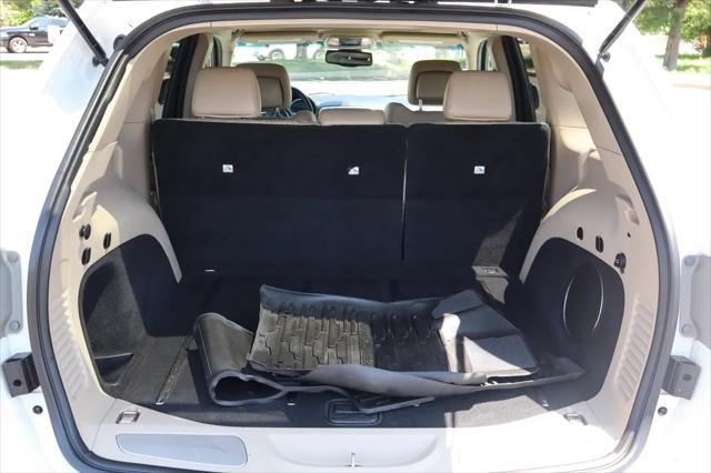 used 2013 Jeep Grand Cherokee car, priced at $11,999