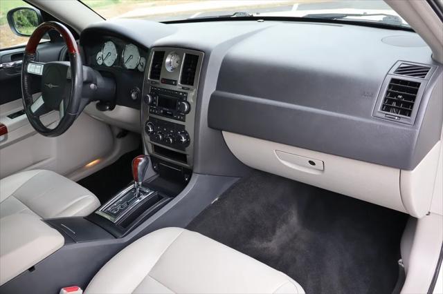 used 2006 Chrysler 300 car, priced at $5,999
