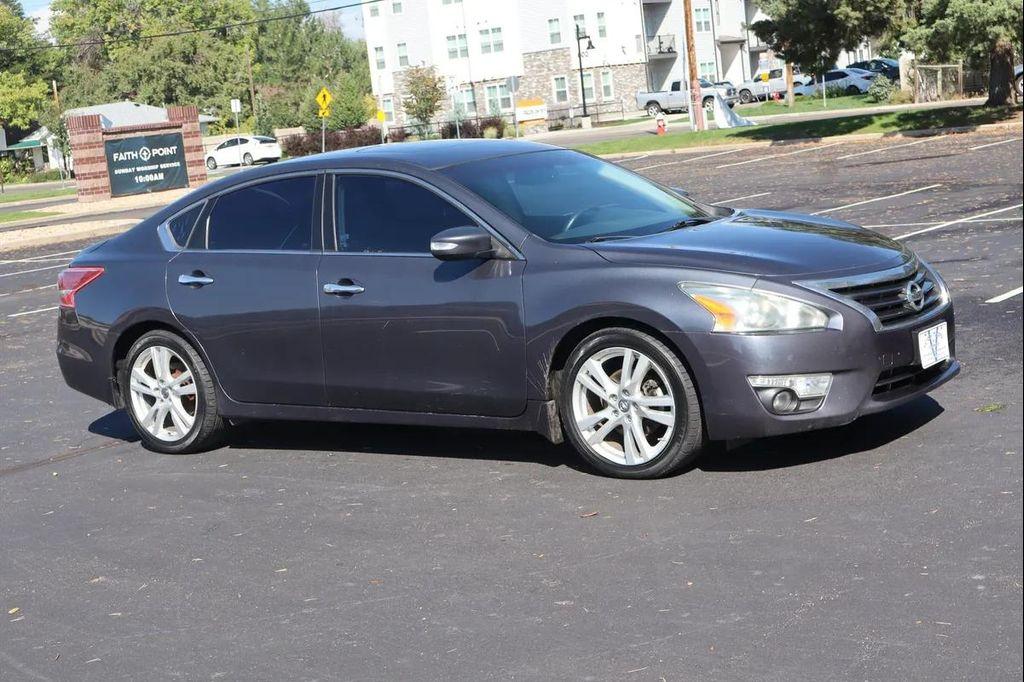 used 2013 Nissan Altima car, priced at $7,999