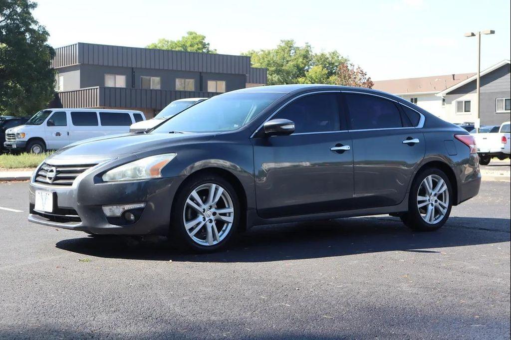 used 2013 Nissan Altima car, priced at $7,999