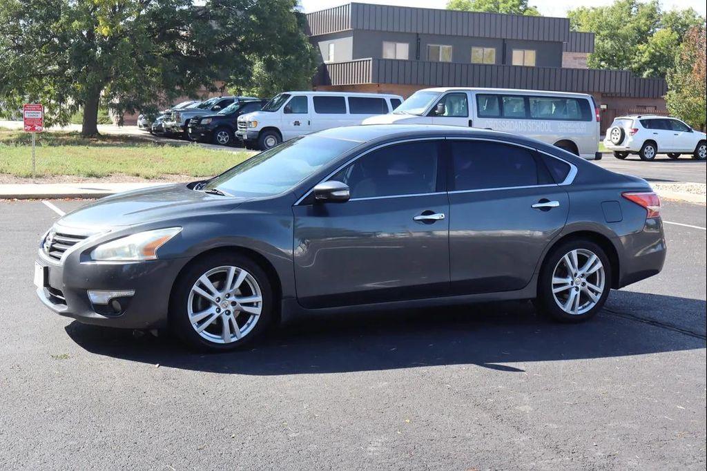 used 2013 Nissan Altima car, priced at $7,999