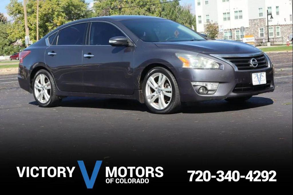 used 2013 Nissan Altima car, priced at $7,999