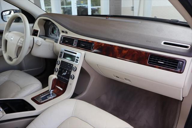 used 2007 Volvo S80 car, priced at $7,999