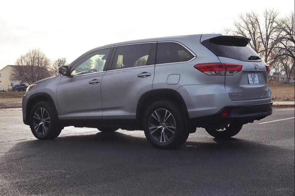 used 2019 Toyota Highlander car, priced at $18,999
