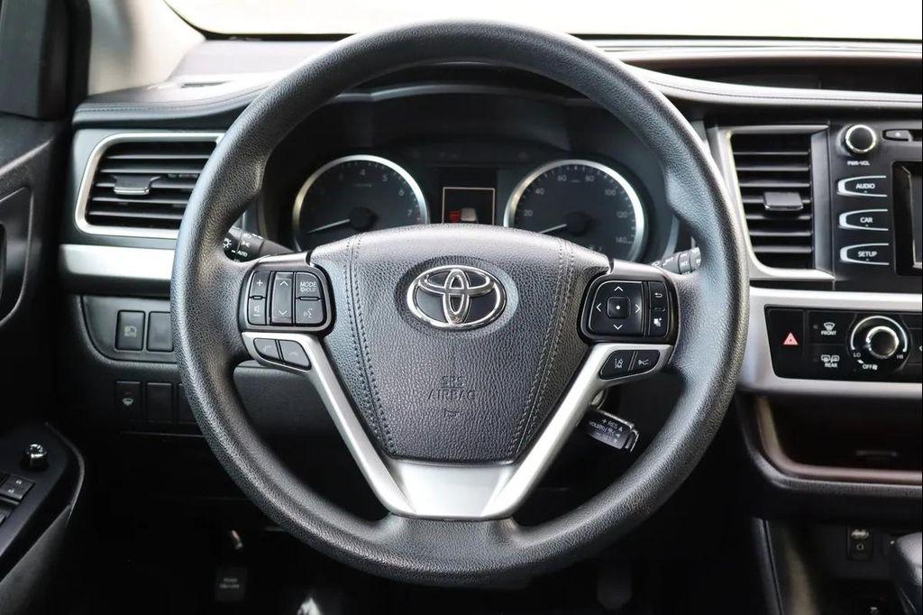 used 2019 Toyota Highlander car, priced at $18,999