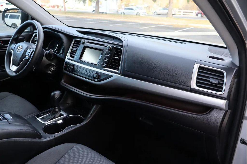 used 2019 Toyota Highlander car, priced at $18,999