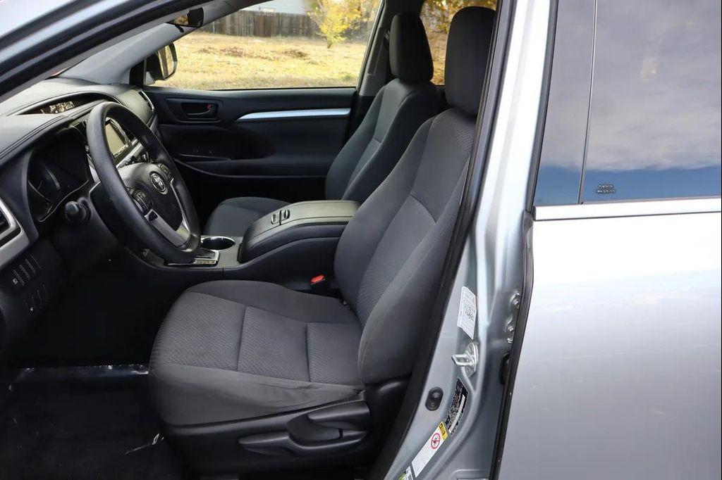 used 2019 Toyota Highlander car, priced at $18,999