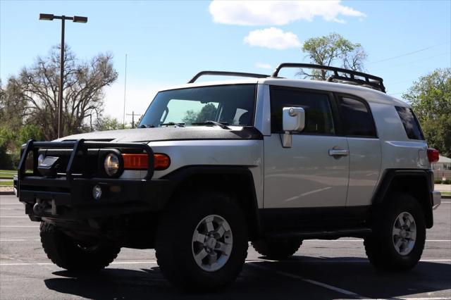 used 2007 Toyota FJ Cruiser car, priced at $21,999