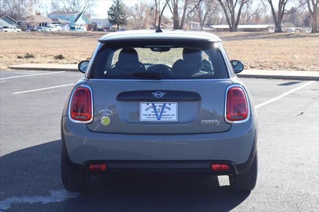 used 2023 MINI Hardtop car, priced at $21,999