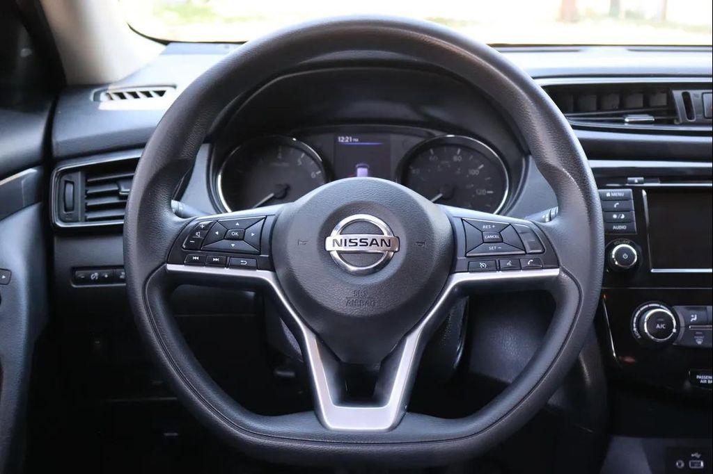 used 2018 Nissan Rogue car, priced at $9,999
