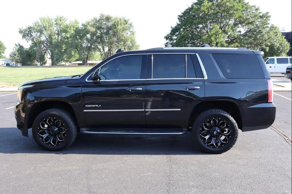 used 2017 GMC Yukon car, priced at $24,999