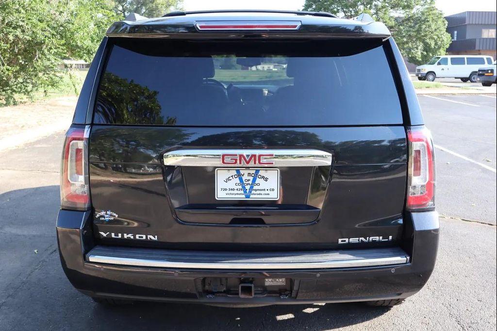 used 2017 GMC Yukon car, priced at $24,999