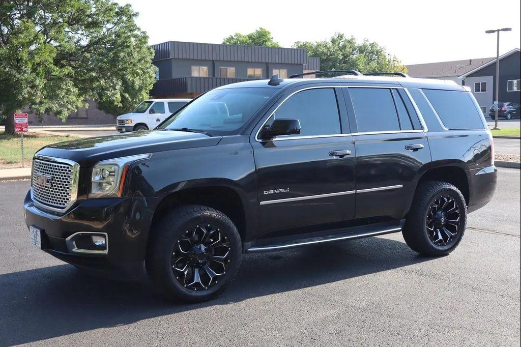 used 2017 GMC Yukon car, priced at $24,999