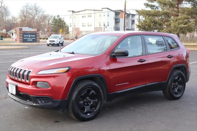 used 2015 Jeep Cherokee car, priced at $7,999