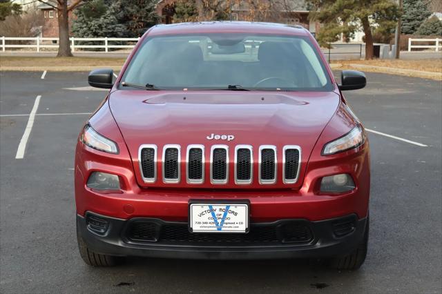 used 2015 Jeep Cherokee car, priced at $7,999