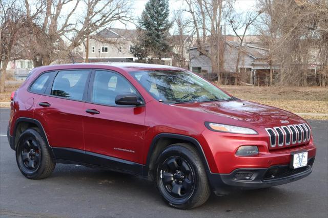 used 2015 Jeep Cherokee car, priced at $7,999