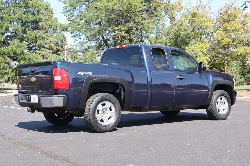 used 2007 Chevrolet Silverado 1500 car, priced at $8,999