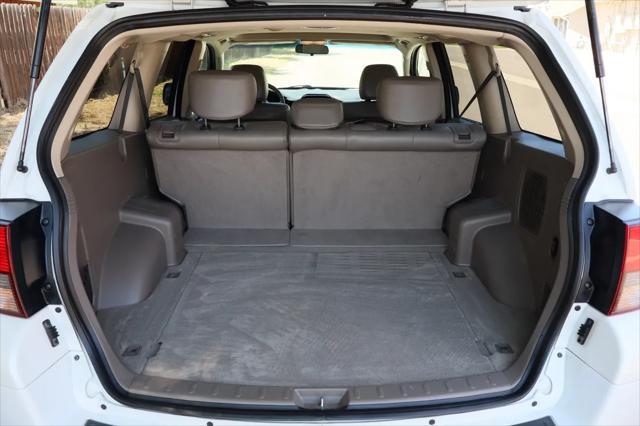 used 2011 Mitsubishi Endeavor car, priced at $6,999