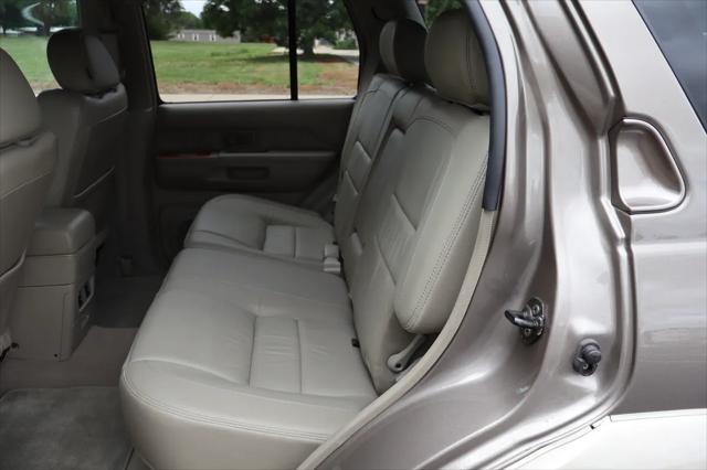 used 2002 INFINITI QX4 car, priced at $19,999