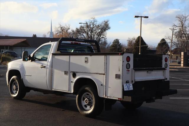 used 2009 GMC Sierra 2500 car, priced at $9,999