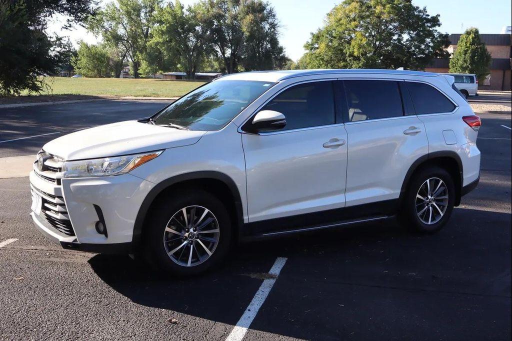 used 2019 Toyota Highlander car, priced at $23,999
