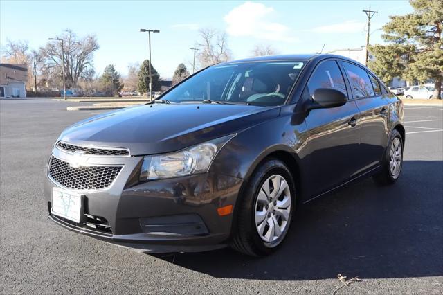 used 2014 Chevrolet Cruze car, priced at $5,999