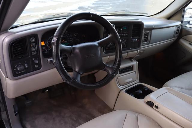 used 2001 GMC Yukon XL car, priced at $7,999