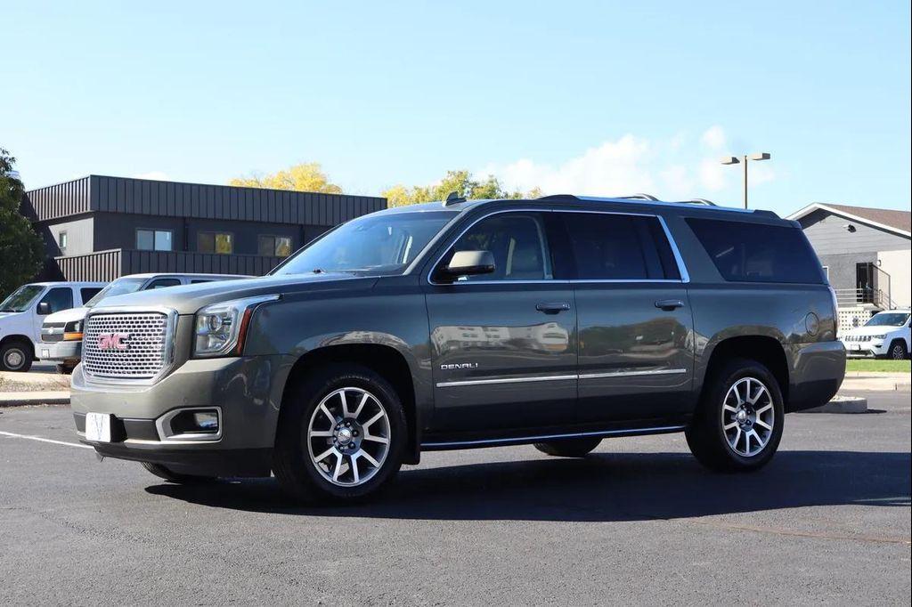 used 2017 GMC Yukon XL car, priced at $20,999