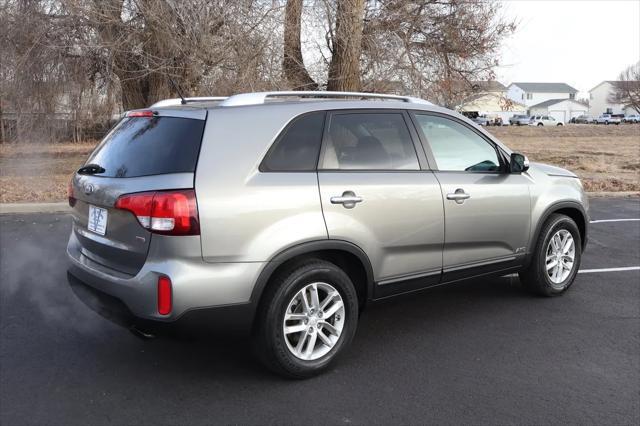 used 2014 Kia Sorento car, priced at $7,999