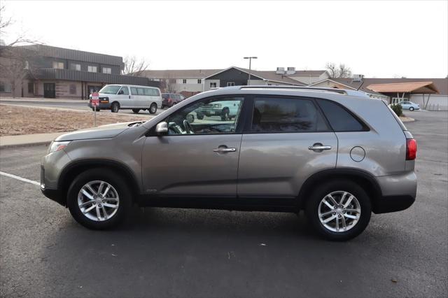 used 2014 Kia Sorento car, priced at $7,999