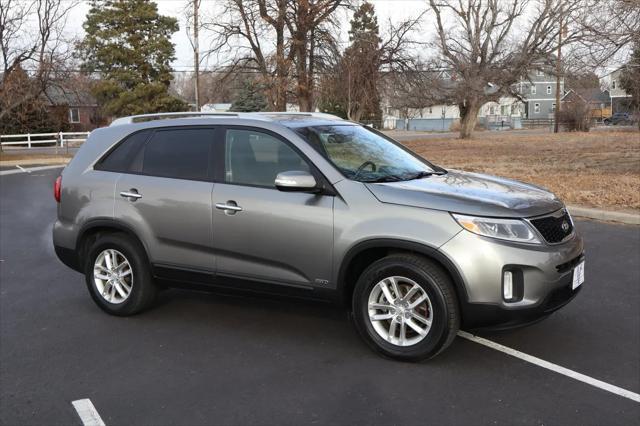 used 2014 Kia Sorento car, priced at $7,999