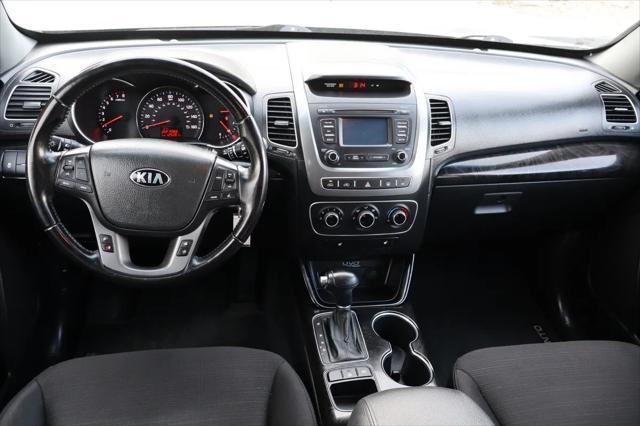 used 2014 Kia Sorento car, priced at $7,999