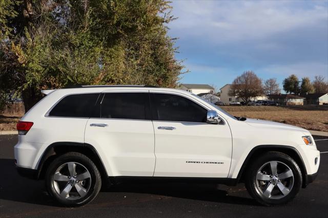 used 2014 Jeep Grand Cherokee car, priced at $15,999