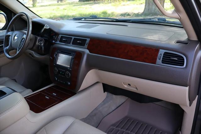 used 2014 Chevrolet Suburban car, priced at $22,999
