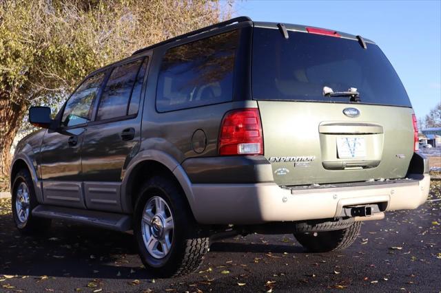 used 2005 Ford Expedition car, priced at $8,999