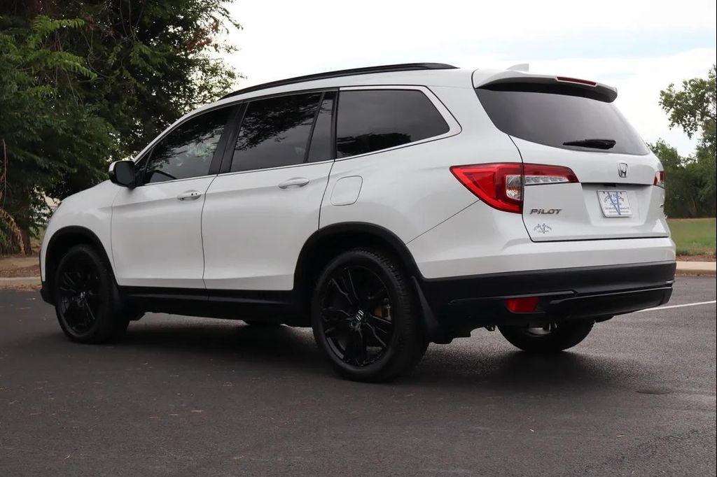 used 2021 Honda Pilot car, priced at $18,999