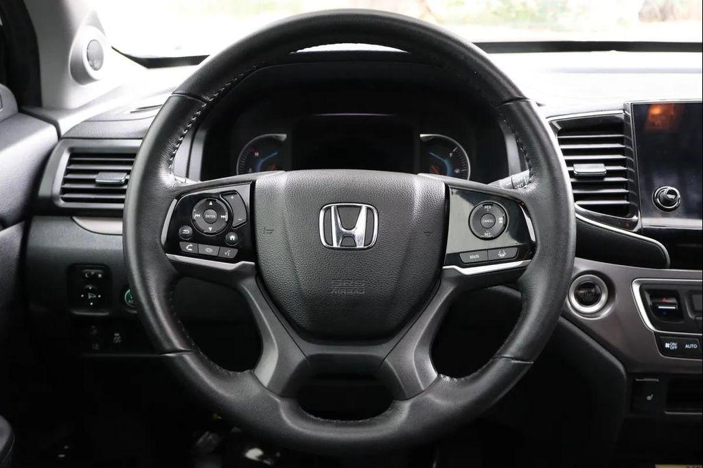 used 2021 Honda Pilot car, priced at $18,999