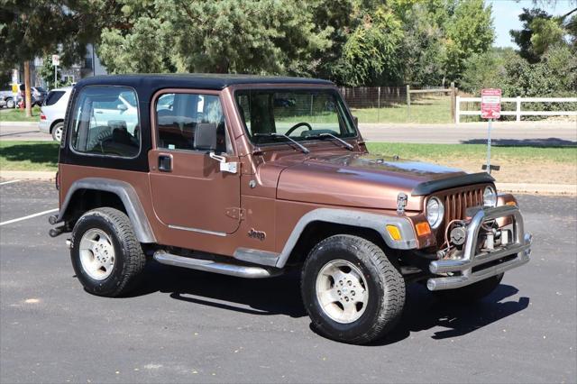 used 2000 Jeep Wrangler car, priced at $7,999