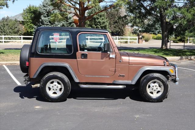 used 2000 Jeep Wrangler car, priced at $7,999