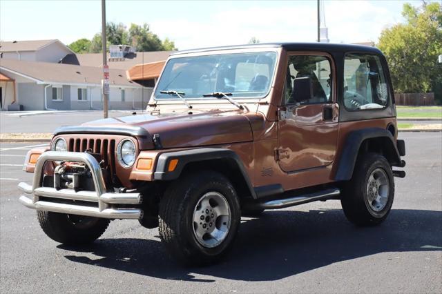 used 2000 Jeep Wrangler car, priced at $7,999