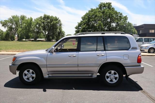 used 2000 Toyota Land Cruiser car, priced at $19,999