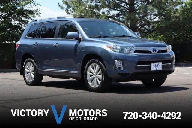 used 2013 Toyota Highlander Hybrid car, priced at $18,999