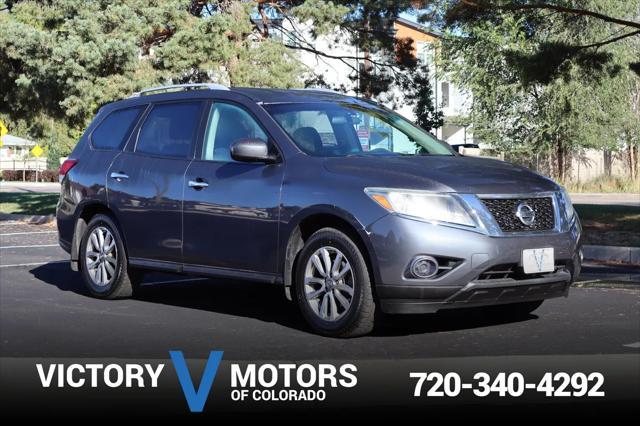 used 2014 Nissan Pathfinder car, priced at $9,999