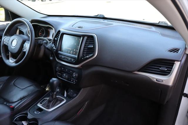 used 2014 Jeep Cherokee car, priced at $10,999