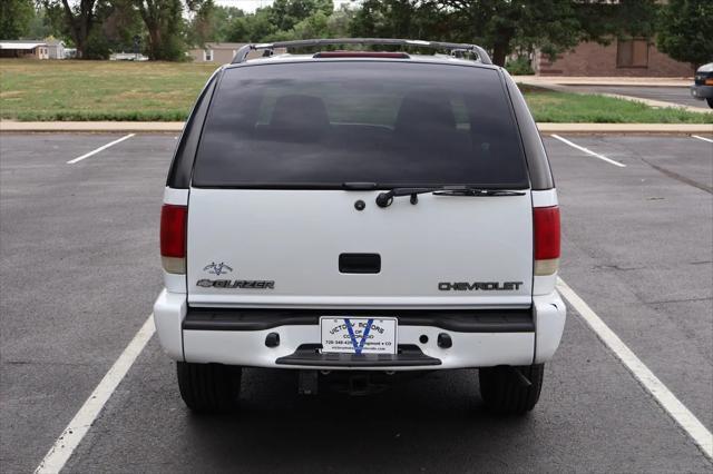 used 2001 Chevrolet Blazer car, priced at $8,999